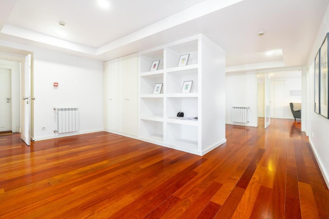 Whome | Luxury Chiado Prime Apartment Lisboa Εξωτερικό φωτογραφία
